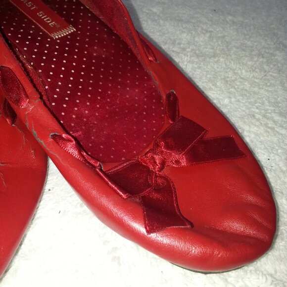 Size 8 Lower East Side Red Soft Vintage Ballet Flats - Picture 2 of 10
